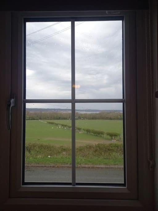Cosy 2 Bed Cottage Between Snowdonia And The Sea Llandegai Exterior foto